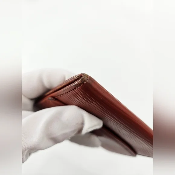 Louis Vuitton Brown Leather Epi Card Holder Wallet